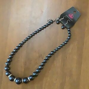 Paparazzi jewelry set, necklace and earrings faux pearl